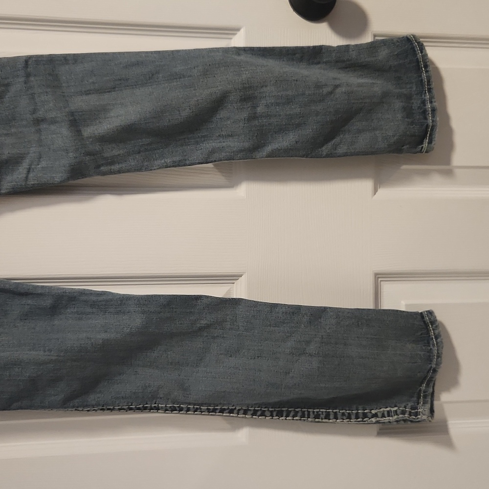 Silver Jeans - Picture 6 of 6
